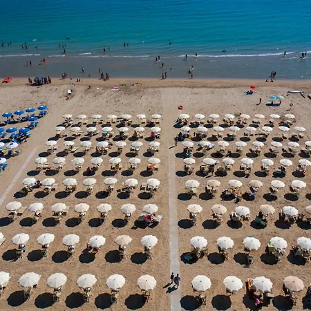 Il Moro Отель Розето-дельи-Абруцци